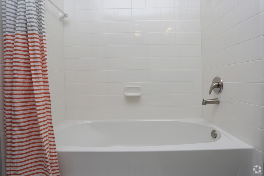 More Photos Of 114 Earle St, Clemson Apartments For Lease