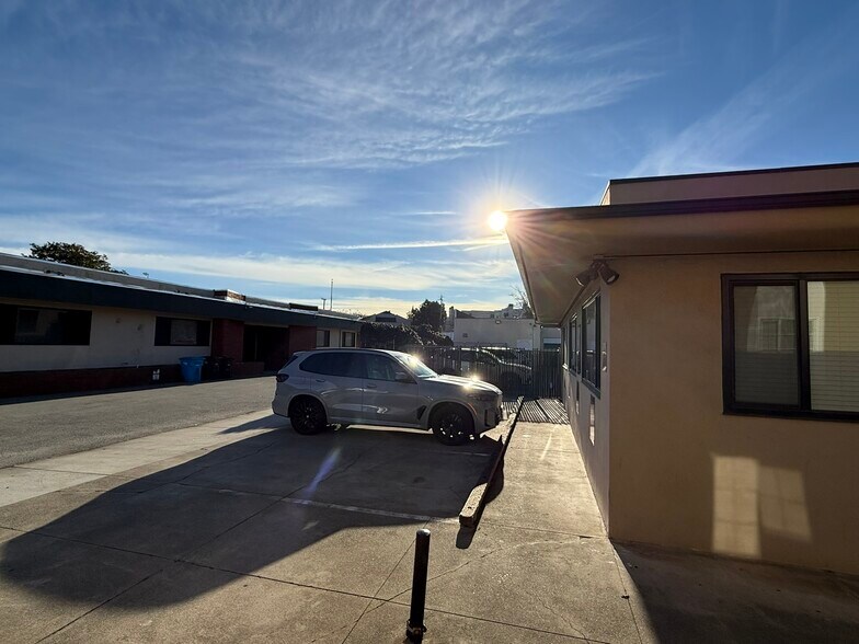 More Photos Of 422-426 Peninsula Ave, San Mateo Medical For Sale