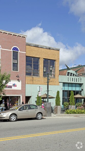 Primary Photo Of 83 N Saginaw St, Pontiac Office For Sale