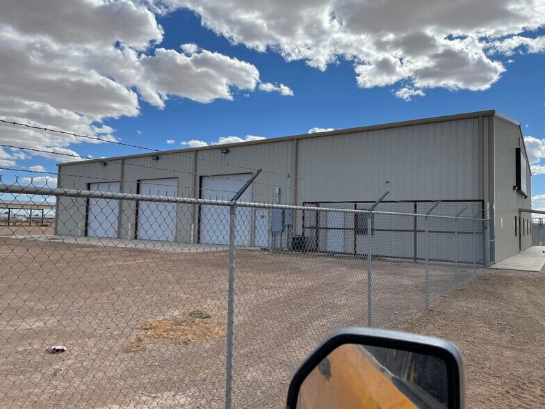 More Photos Of 2006 Oil Mill Rd, Pecos Industrial For Lease