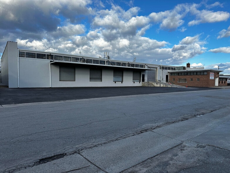 Primary Photo Of 101 Nassau Terminal Rd, New Hyde Park Truck Terminal For Lease