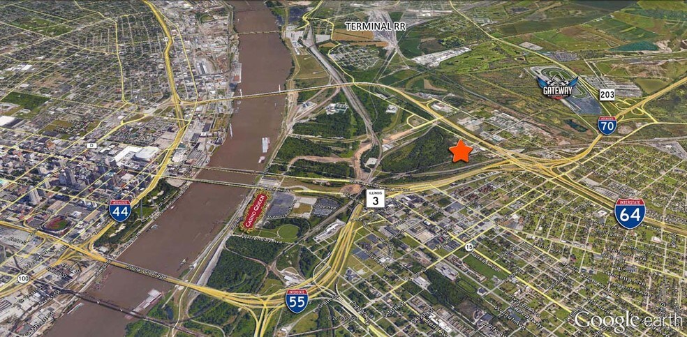 More Photos Of 104 St. Clair Ave, East Saint Louis Land For Lease