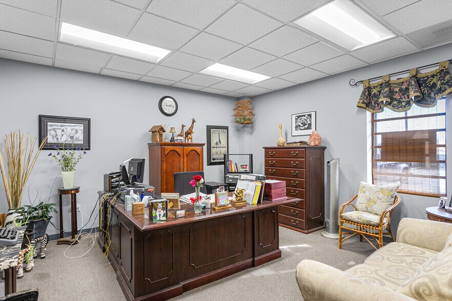 More Photos Of 2233 W Hanford Rd, Burlington Freestanding For Sale