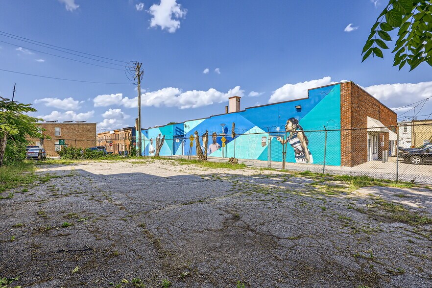 More Photos Of 2224 E Fayette St, Baltimore Warehouse For Lease