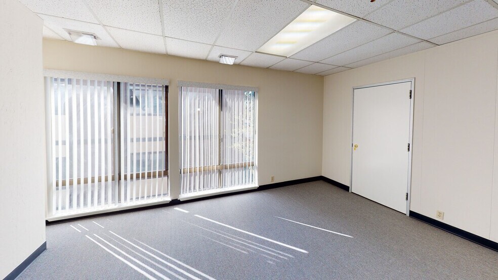 More Photos Of 329 S San Antonio Rd, Los Altos Unknown For Lease