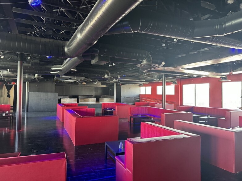 More Photos Of 1405 E Sunset Rd, Las Vegas Restaurant For Lease