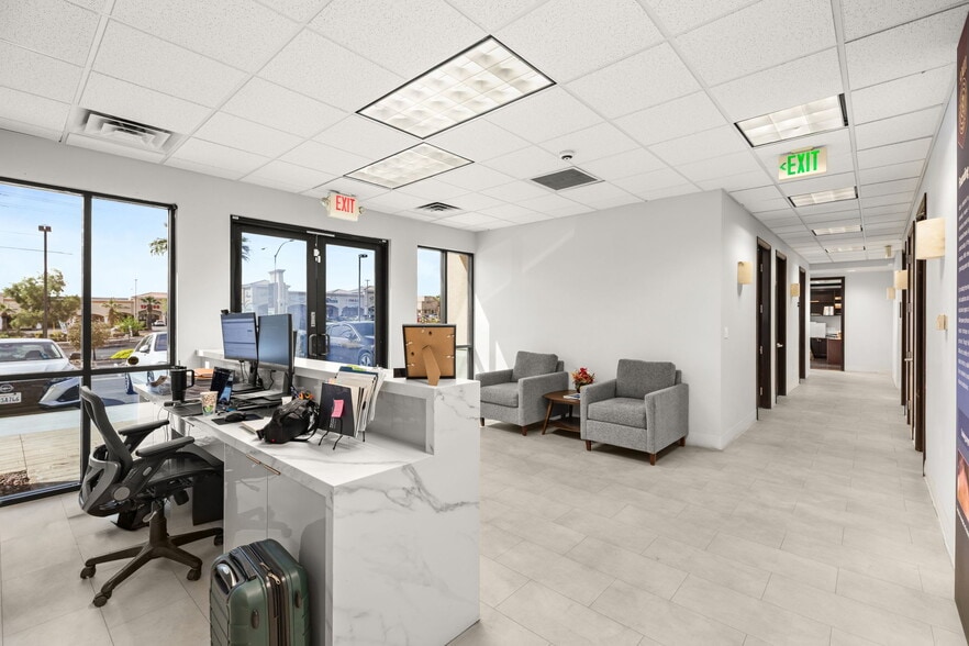 More Photos Of 7830 W Sahara Ave, Las Vegas Office For Sale
