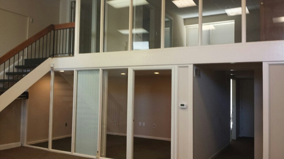 More Photos Of 100 W Rockland Rd, Montchanin Office For Lease