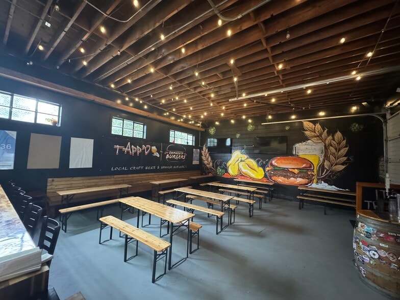 More Photos Of 780 Old County Rd, Belmont Service For Lease