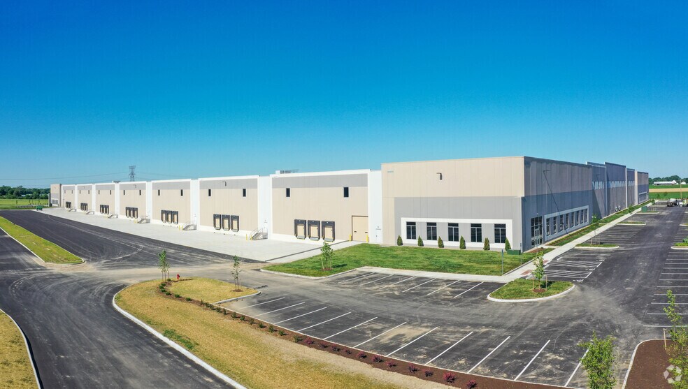 Primary Photo Of 5999 Bixby Rd, Canal Winchester Distribution For Lease