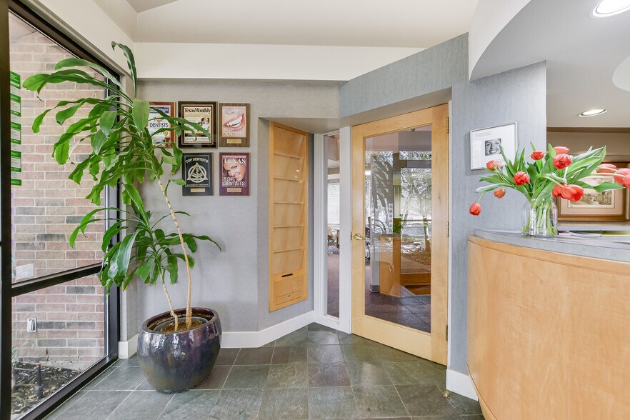 More Photos Of 13066 Research Hwy 183 Blvd, Austin Medical For Sale