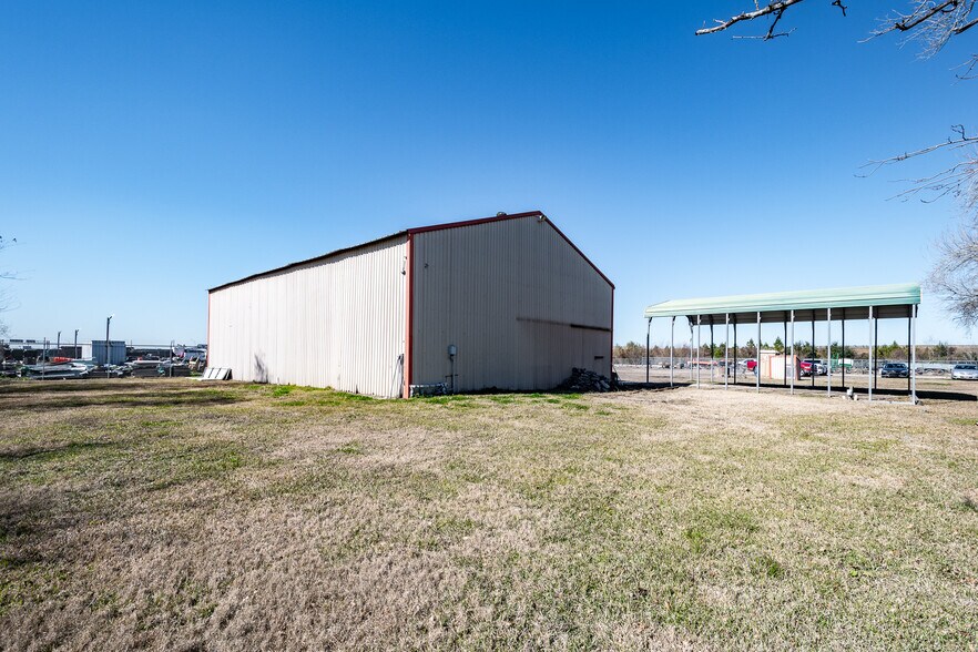 More Photos Of 8325 Miller Road 2, Houston Warehouse For Sale