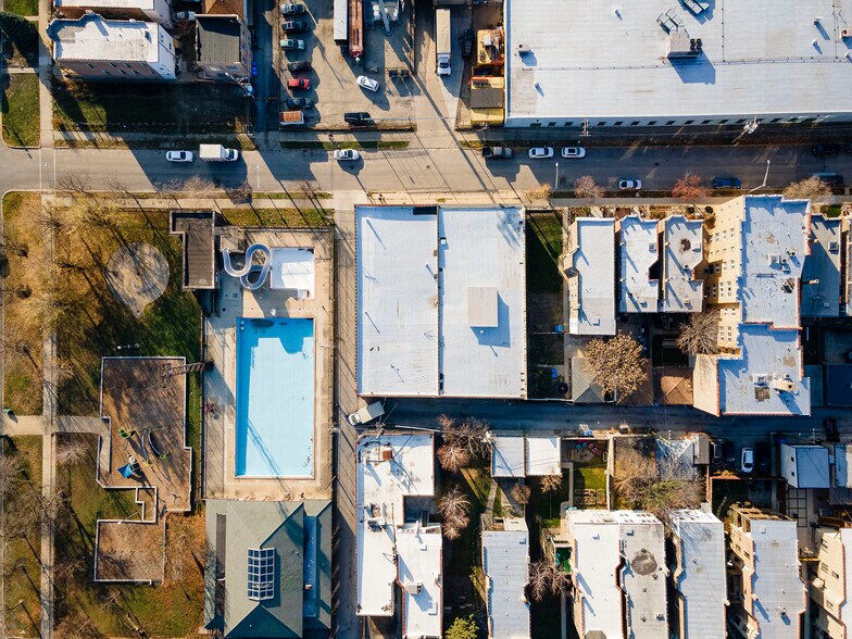 More Photos Of 3056 W Walton St, Chicago Warehouse For Lease