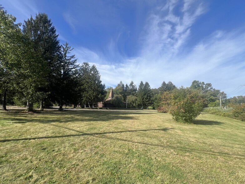 More Photos Of 503 Chase Pky, Waterbury Land For Sale