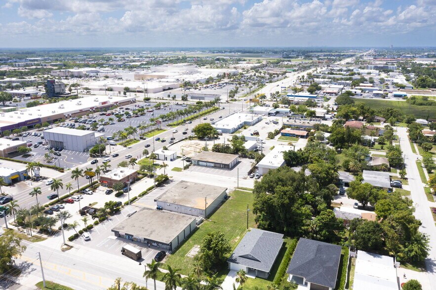More Photos Of 1925 Suwanee Ave, Fort Myers Land For Sale