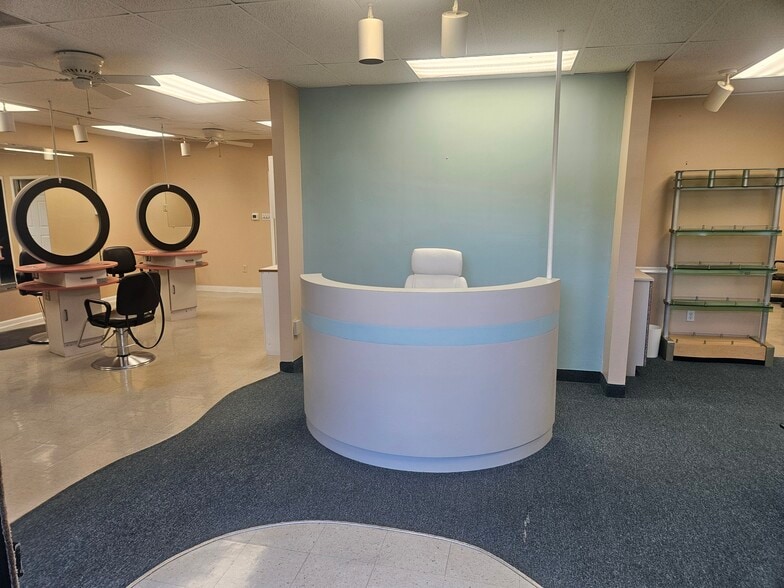 More Photos Of 324 Rt-73, Voorhees Light Distribution For Lease