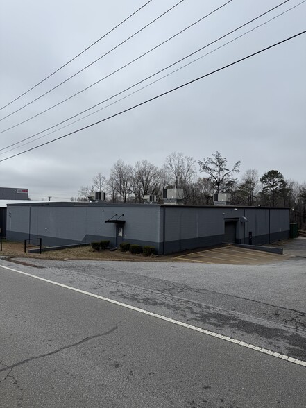 Primary Photo Of 298 Willis St, Gaffney Manufacturing For Lease