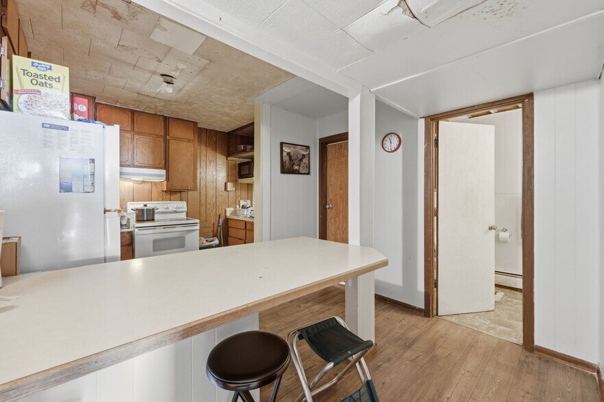 More Photos Of 127 Central Ave, Long Prairie Office Residential For Sale