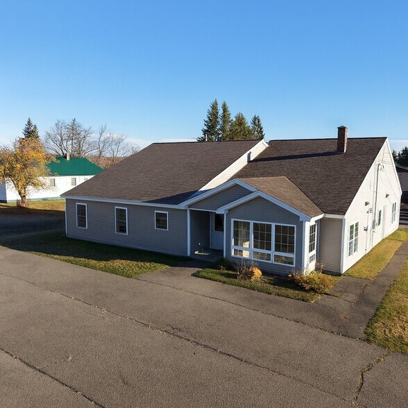 Primary Photo Of 8 Wesleyan St, Fort Fairfield Assisted Living For Sale