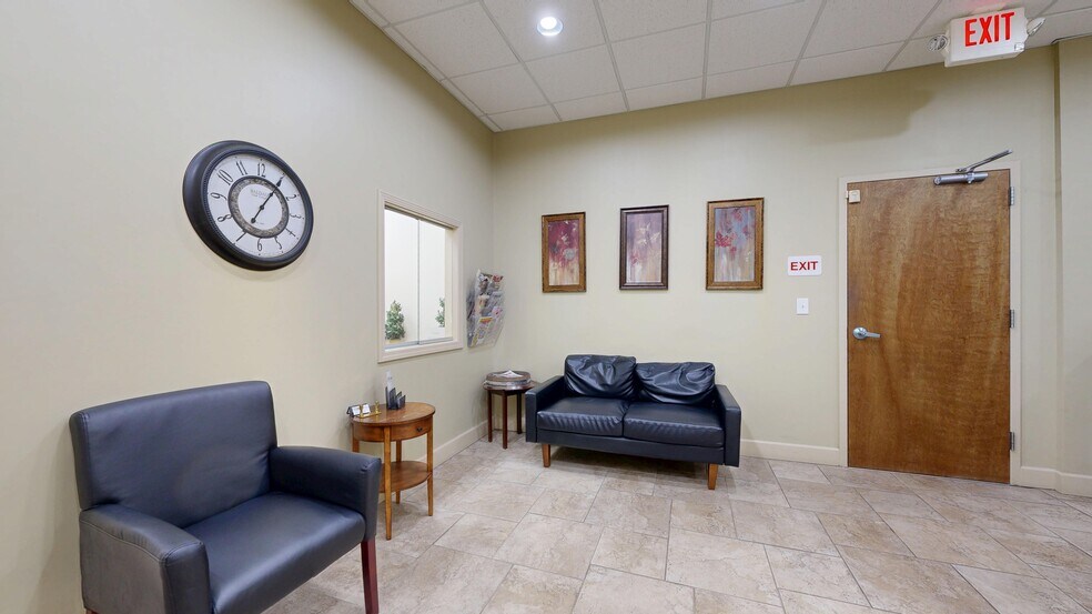 More Photos Of 975 Market St, Fort Mill Office Residential For Lease