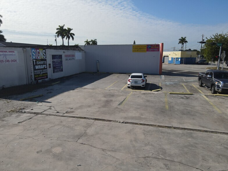 More Photos Of 131 S Flagler Ave, Homestead Storefront Retail Office For Sale