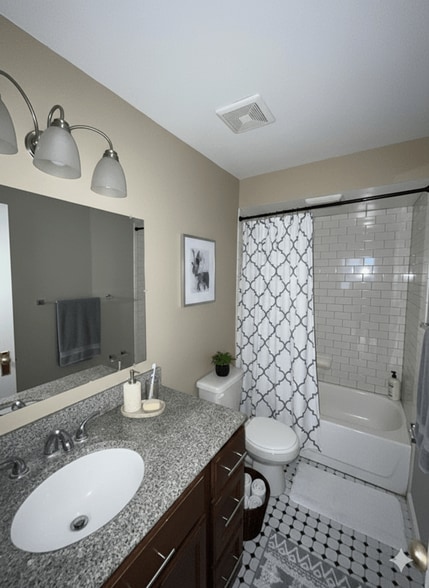 More Photos Of 400 Elmwood Ave, Buffalo Apartments For Sale