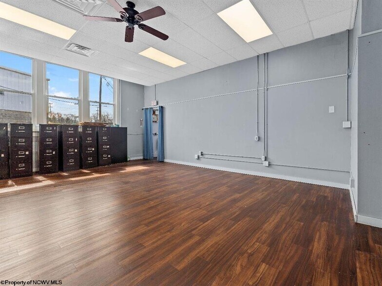 More Photos Of 1433 Dorsey Ave, Morgantown Schools For Lease