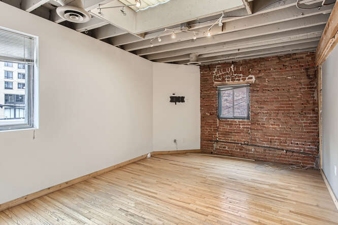 More Photos Of 1822 Blake St, Denver Office For Sale