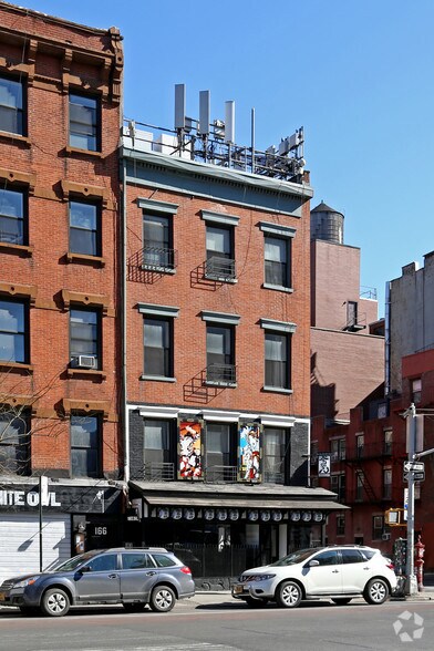 More Photos Of 164 1st Ave, New York Apartments For Lease