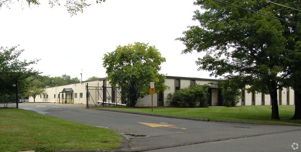 Primary Photo Of 55 Old Ridgebury Rd, Danbury Research And Development For Lease