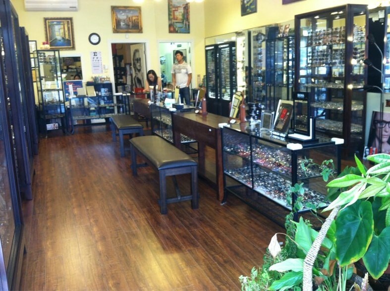 More Photos Of 24200-24228 Crenshaw Blvd, Torrance Restaurant For Lease