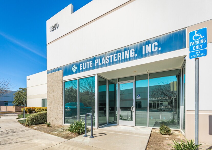 More Photos Of 1250 Dupont Ct, Manteca Warehouse For Sale