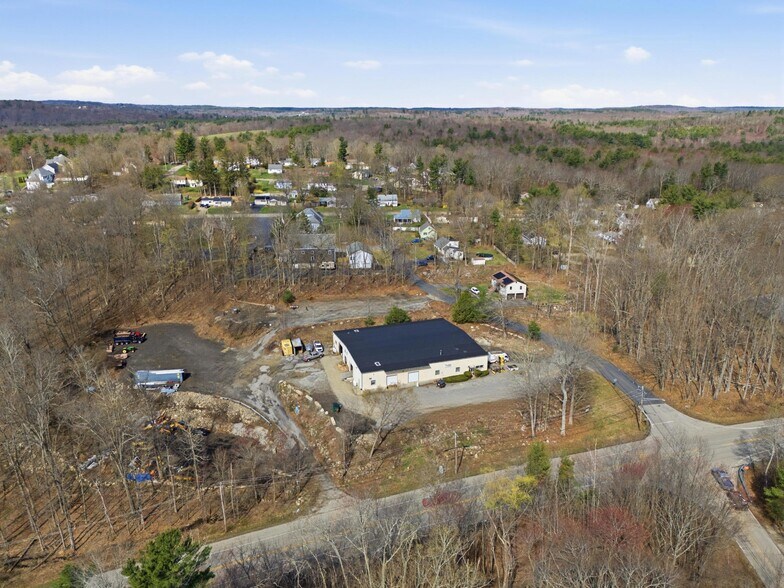 More Photos Of 30 Huntoon Memorial Dr, Leicester Warehouse For Sale