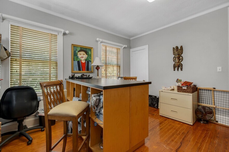 More Photos Of 231 E 5th Ave, Tallahassee Office For Sale