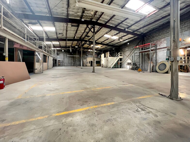 More Photos Of 2601 Ohio Ave, Saint Louis Manufacturing For Sale