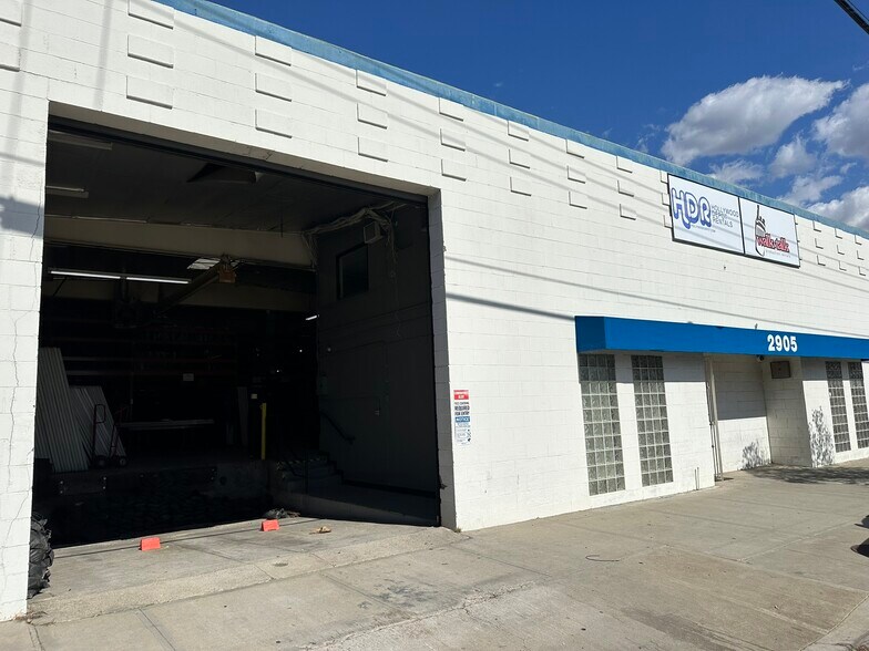 More Photos Of 2905 Winona Ave, Burbank Manufacturing For Lease