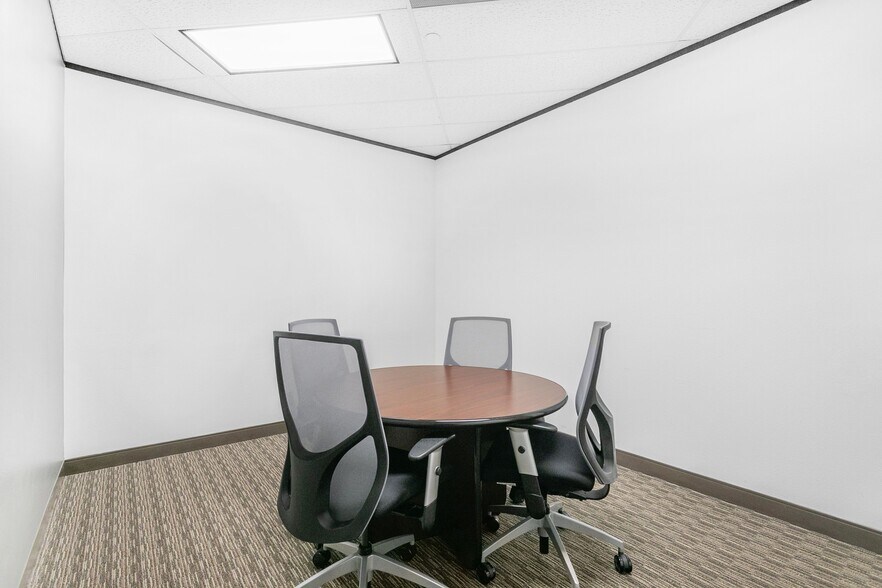 More Photos Of 14755-14785 Preston Rd, Dallas Office For Lease