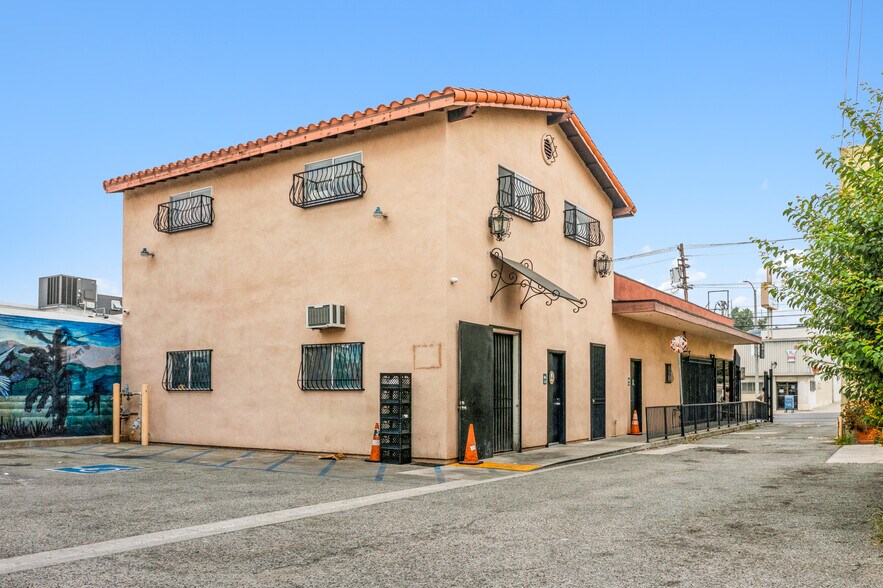 More Photos Of 2134 W Temple St, Los Angeles Restaurant For Sale