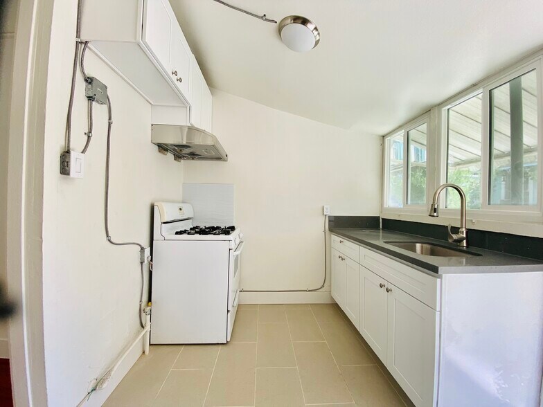 More Photos Of 2432 Workman St, Los Angeles Apartments For Sale