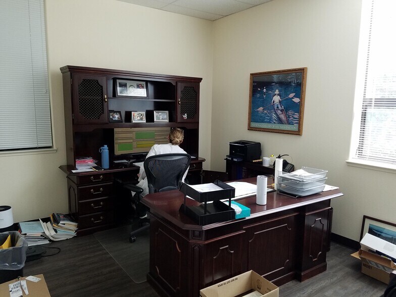 More Photos Of 300 Sierra College Dr, Grass Valley Medical For Sale