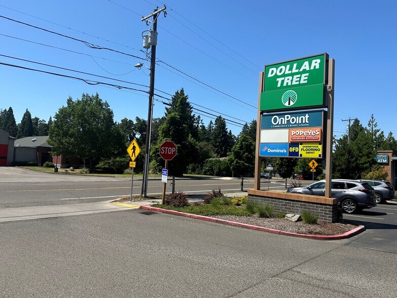 More Photos Of 14621-14629 SE McLoughlin Blvd, Portland Storefront Retail Office For Sale