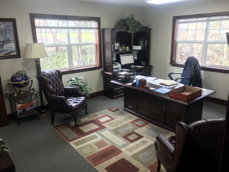 More Photos Of 208 W Main St, Elbridge Storefront Retail Office For Lease