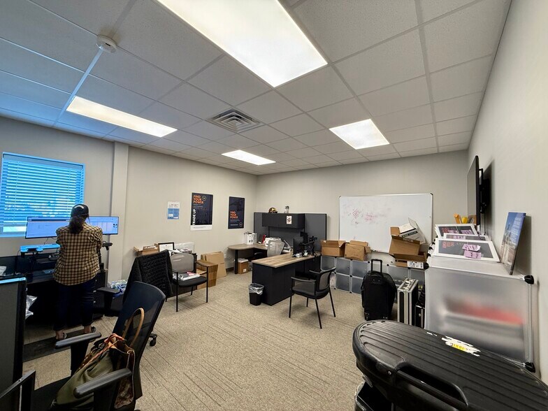 More Photos Of 5901 FM 920, Weatherford Warehouse For Sale