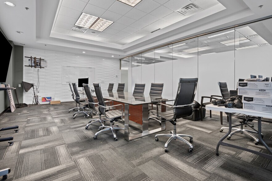 More Photos Of 1365 W Business Park Dr, Orem Office For Lease