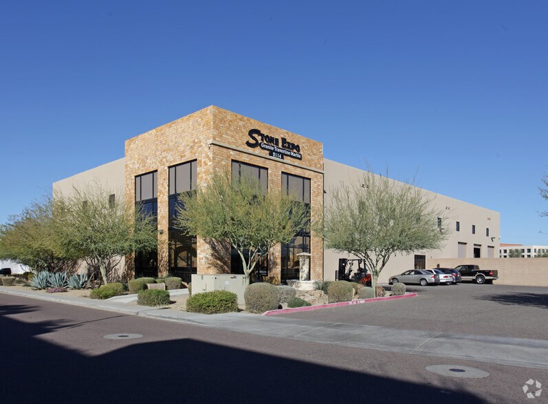 Primary Photo Of 2114 W Parkside Ln, Phoenix Warehouse For Sale