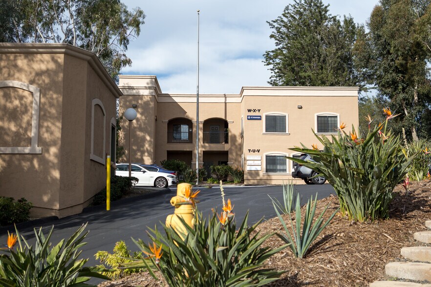 More Photos Of 2210 Encinitas Blvd, Encinitas Unknown For Lease