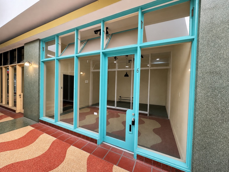 More Photos Of 433 E Main St, Ventura Storefront For Lease