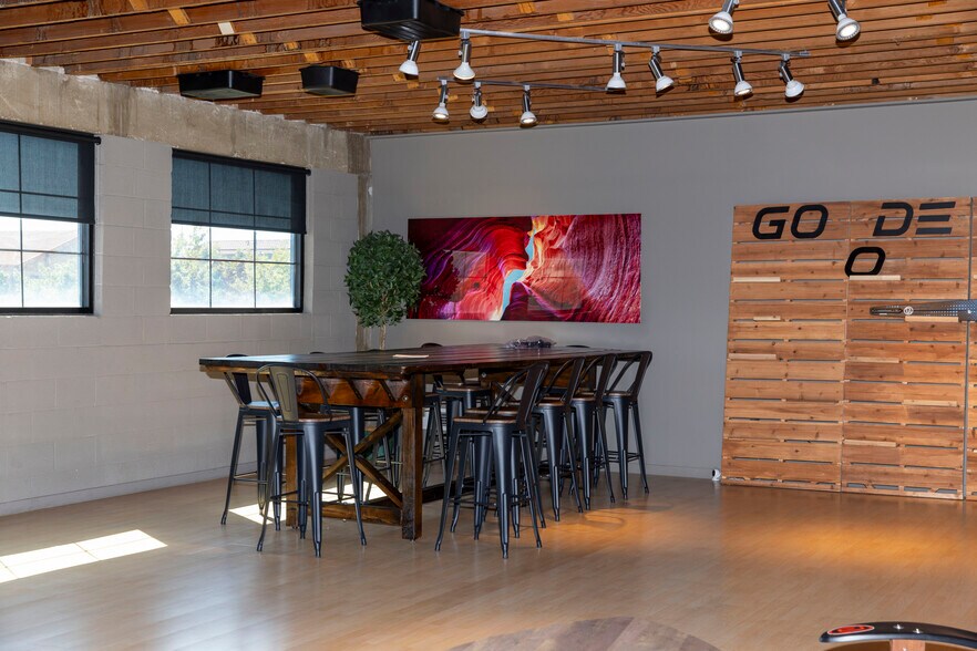 More Photos Of 2424 Wall Ave, Ogden Storefront For Sale