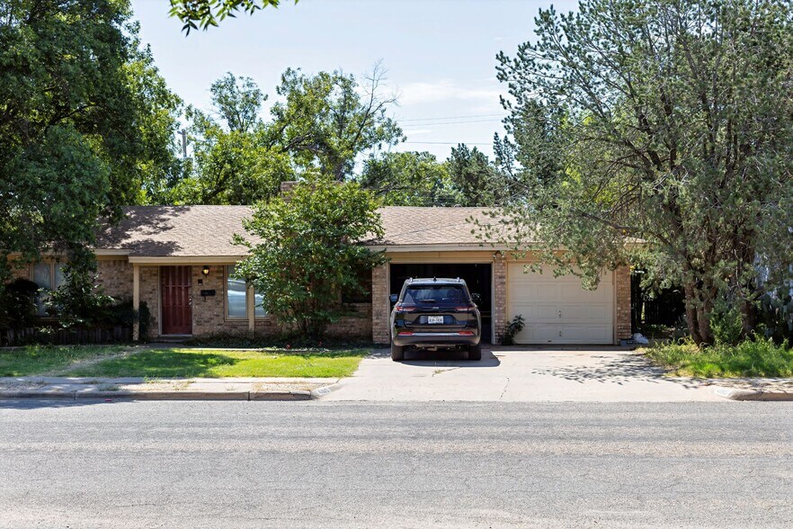 More Photos Of , Lubbock Multifamily For Sale