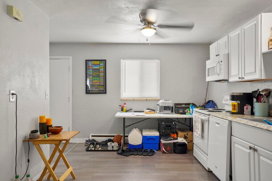 More Photos Of 3129 N El Paso St, Colorado Springs Apartments For Sale